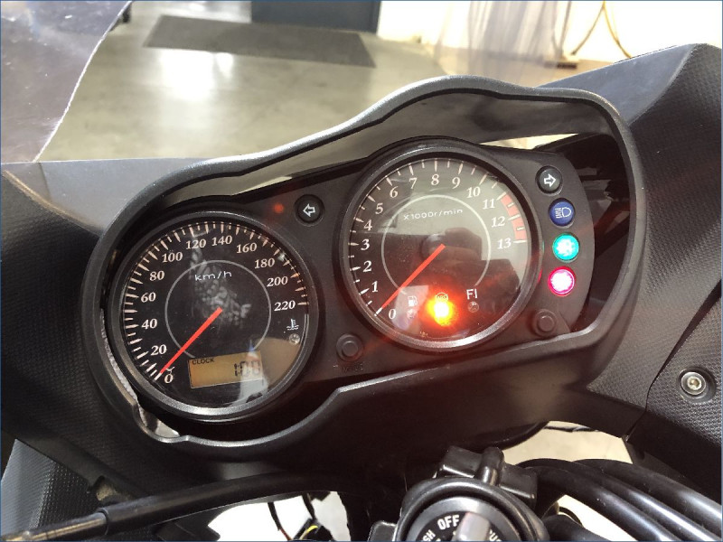 KAWASAKI ER6 F