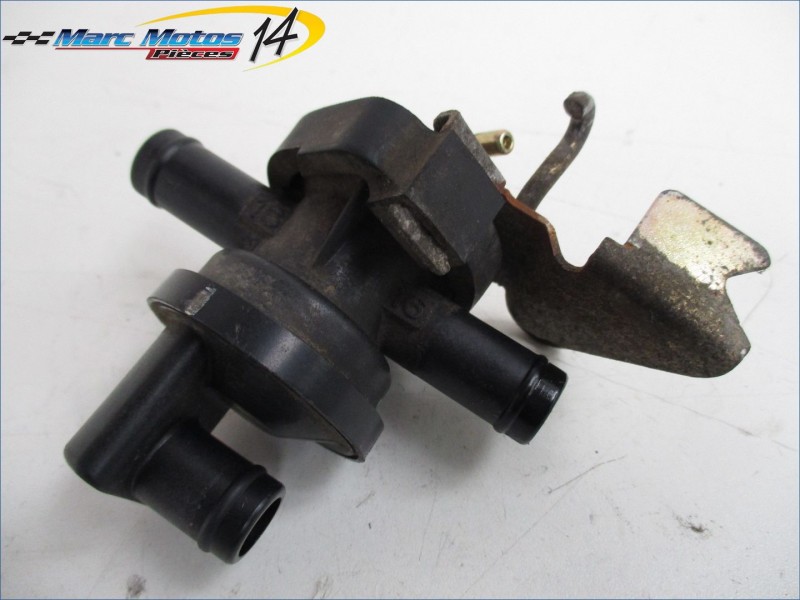 CLAPET DE RECYCLAGE DES GAZ HONDA 125 VARADERO 2004