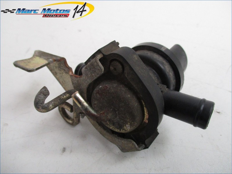 CLAPET DE RECYCLAGE DES GAZ HONDA 125 VARADERO 2004