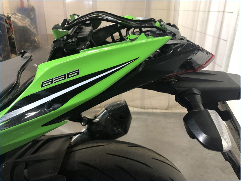 KAWASAKI ZX6R 636 