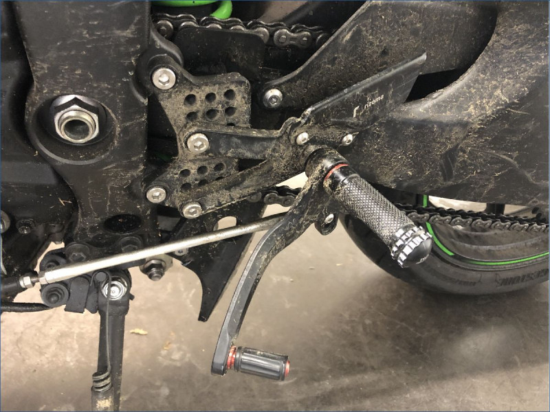 KAWASAKI ZX6R 636 