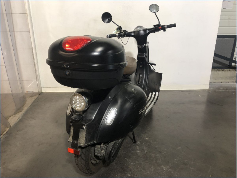 BILLY SCOOT FRANCE EV2000 