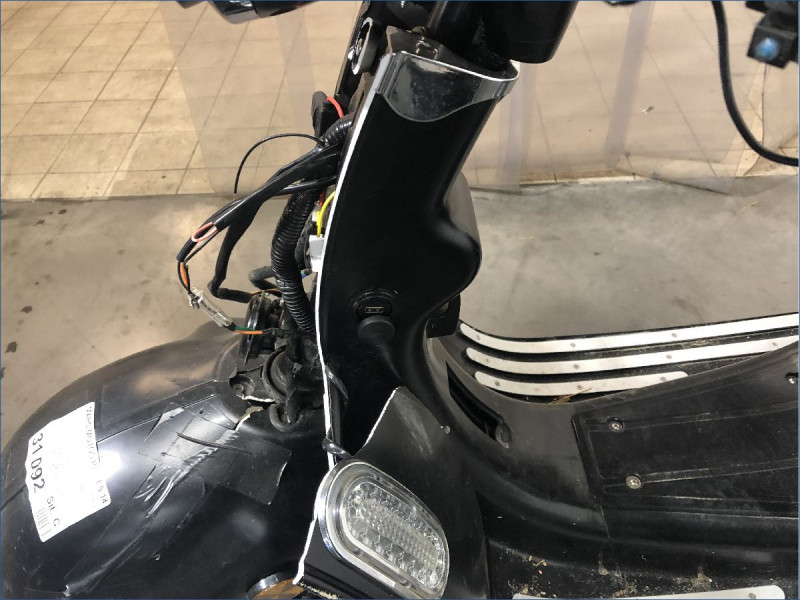 BILLY SCOOT FRANCE EV2000 