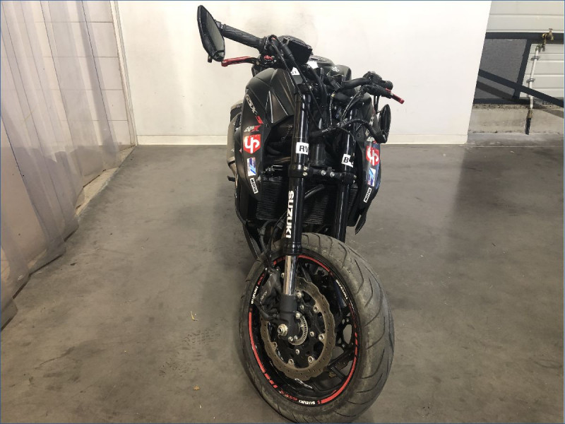 SUZUKI 750 GSX-S 