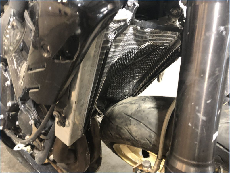 TRIUMPH 675 STREET TRIPLE 