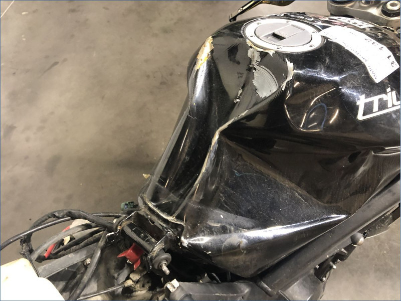 TRIUMPH 675 STREET TRIPLE 