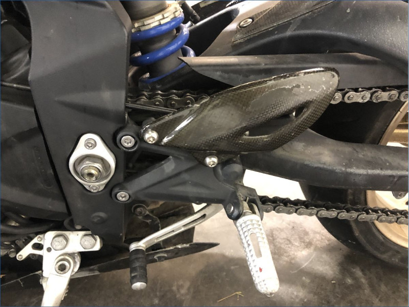 TRIUMPH 675 STREET TRIPLE 