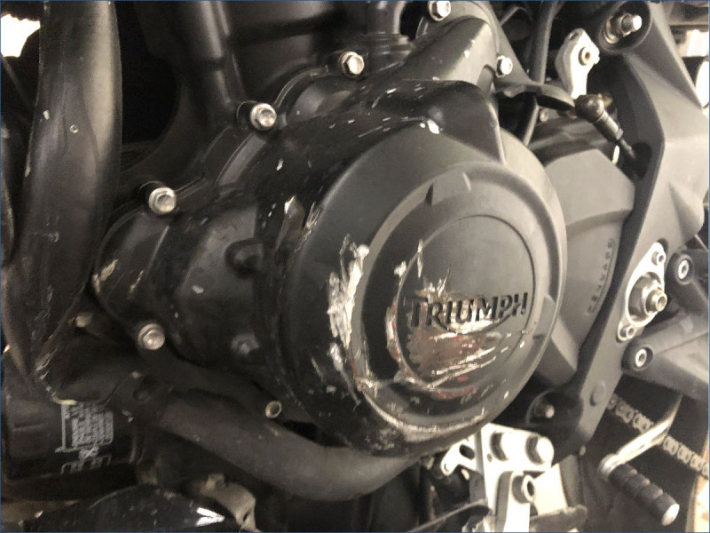 TRIUMPH 675 STREET TRIPLE 