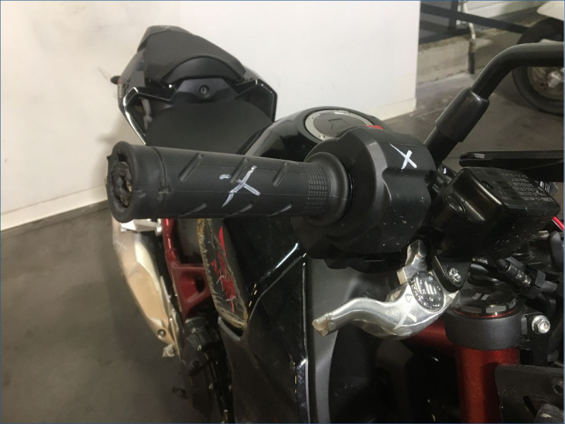 HONDA 750 HORNET 