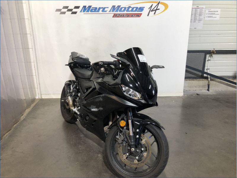 YAMAHA 300 YZF R3 