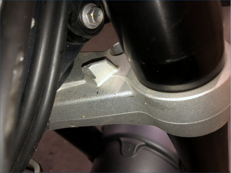 TRIUMPH 675 STREET TRIPLE R