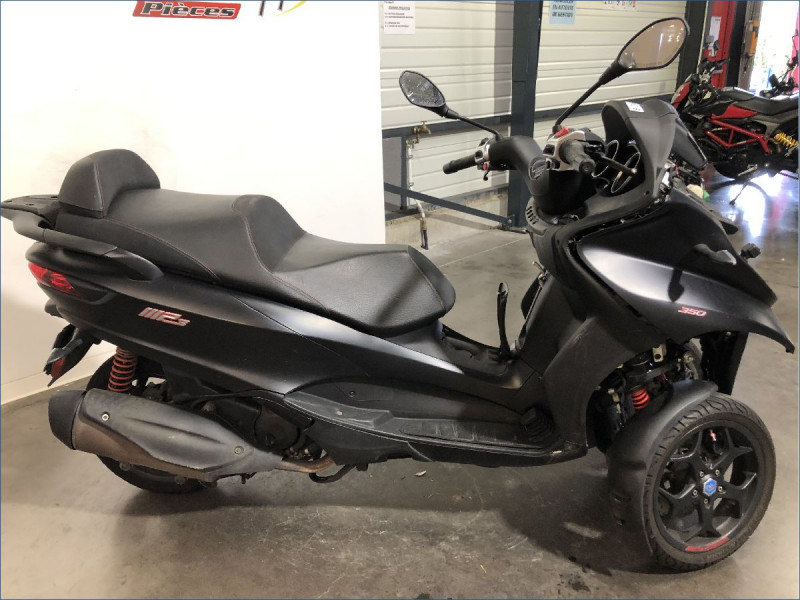 PIAGGIO 350 MP3 LT