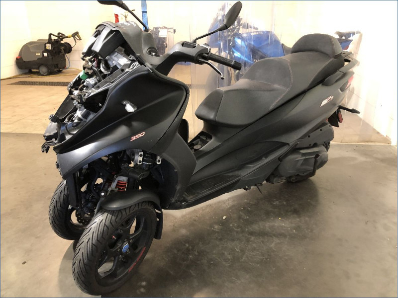 PIAGGIO 350 MP3 LT