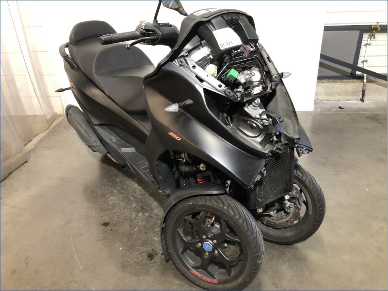 PIAGGIO 350 MP3 LT
