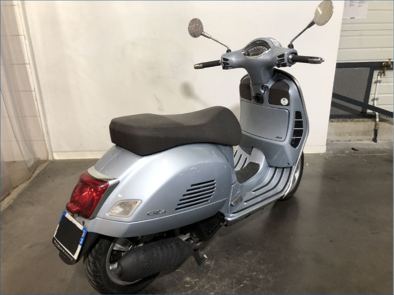 PIAGGIO 125 GTS 
