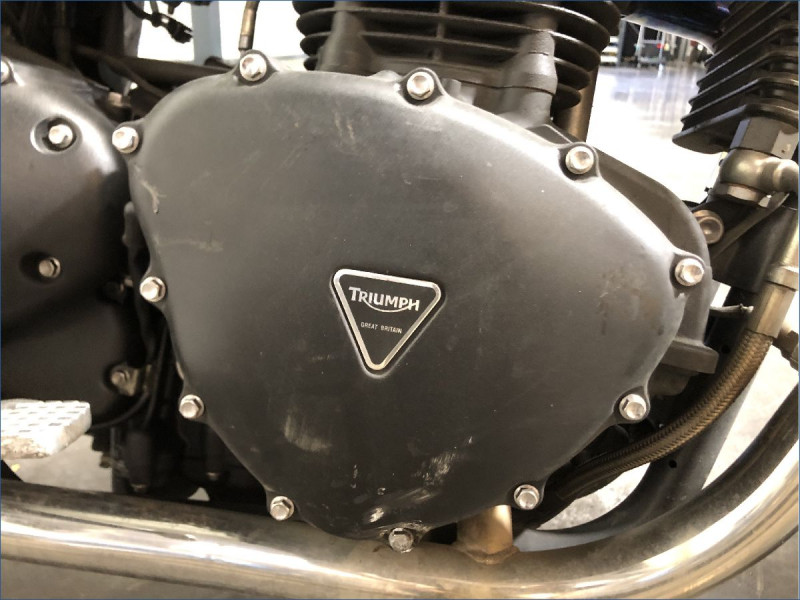 TRIUMPH 865 BONNEVILLE T100 