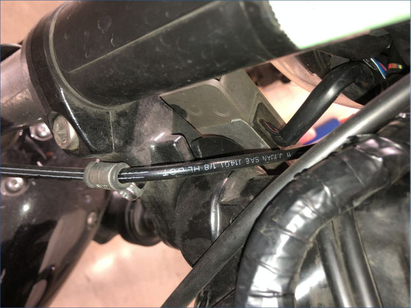 TRIUMPH 865 BONNEVILLE T100 