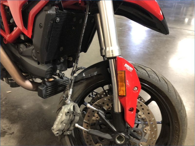 DUCATI 939 HYPERMOTARD 