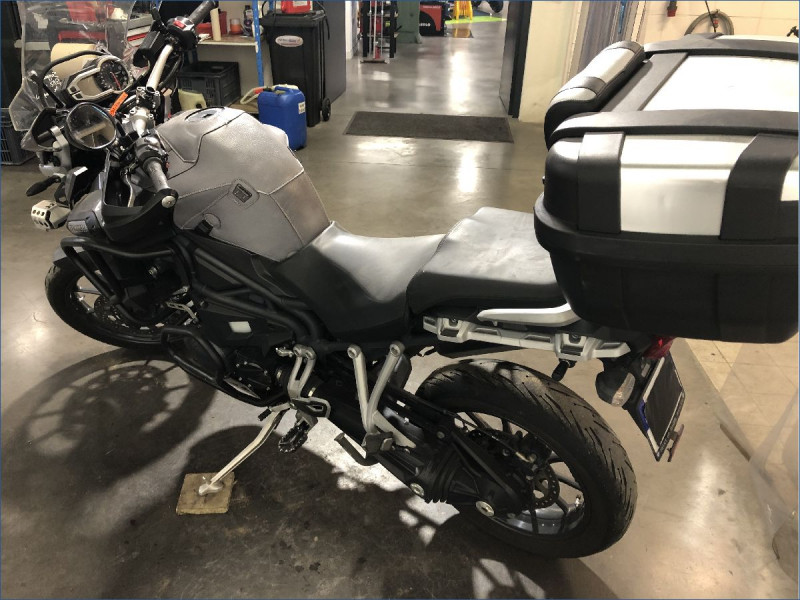 TRIUMPH 1200 TIGER EXPLORER