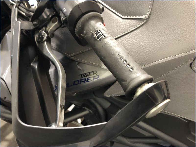 TRIUMPH 1200 TIGER EXPLORER