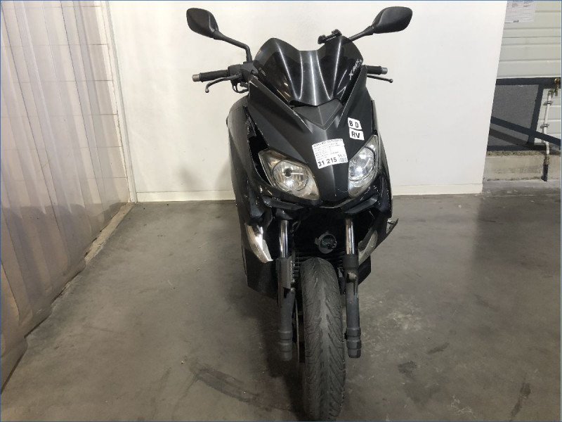 YAMAHA 125 XMAX 