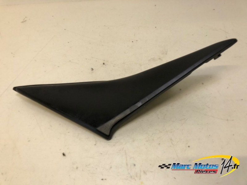 CACHE LATERAL INTERMEDIAIRE GAUCHE HONDA 600 CBR R 2003