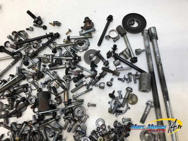 VISSERIE HONDA 600 CBR R 2003