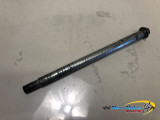 AXE DE ROUE ARRIERE KAWASAKI ER6 N 2007