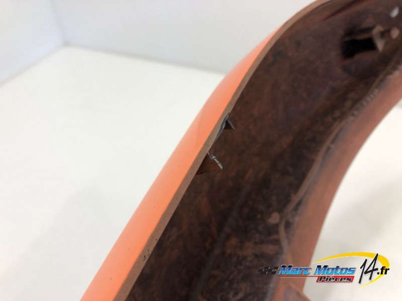 CACHE LATERAL DROIT KAWASAKI ER6 N 2007