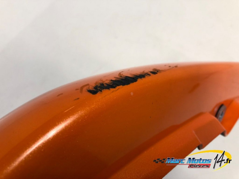 CACHE LATERAL DROIT KAWASAKI ER6 N 2007