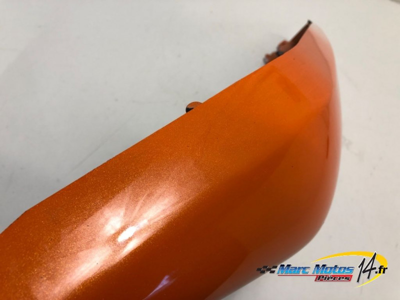 CACHE LATERAL DROIT KAWASAKI ER6 N 2007