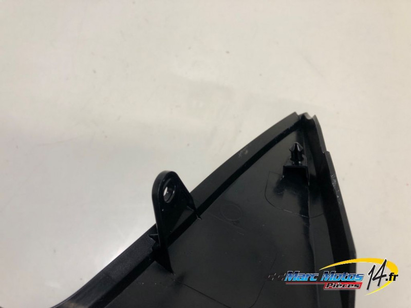 CACHE LATERAL INTERMEDIAIRE DROIT KAWASAKI ER6 N 2007