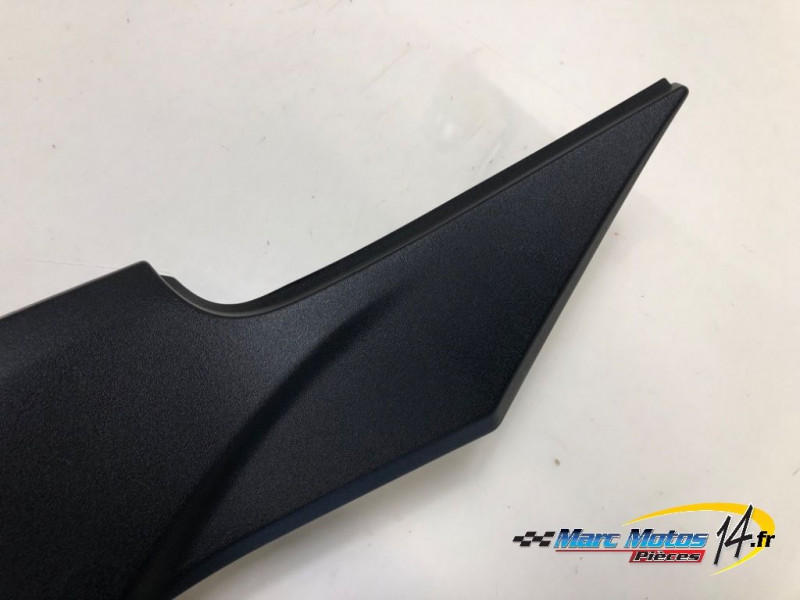CACHE LATERAL INTERMEDIAIRE GAUCHE KAWASAKI ER6 N 2007