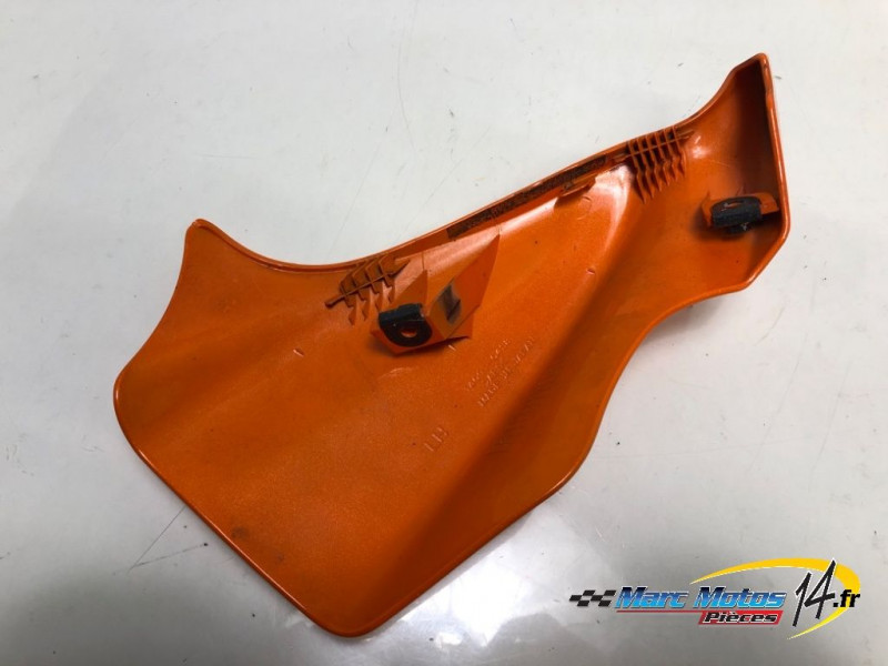 ENTOURAGE D'OPTIQUE KAWASAKI ER6 N 2007