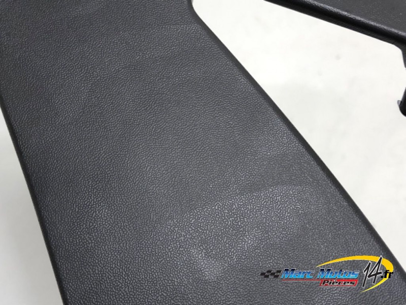 HABILLAGE DE CADRE GAUCHE KAWASAKI ER6 N 2007