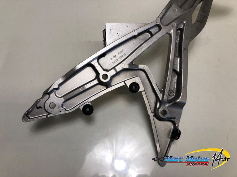 PLATINE MIXTE GAUCHE KAWASAKI ER6 N 2007