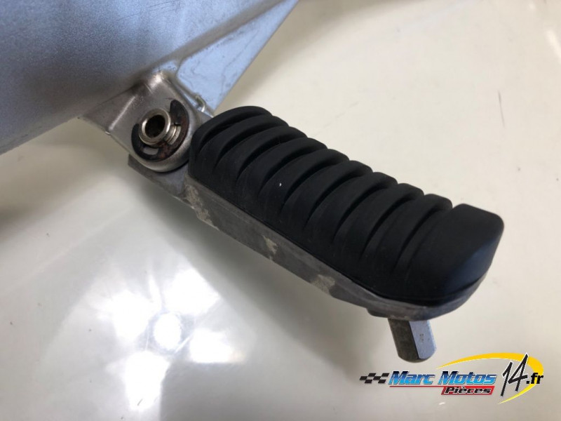 PLATINE MIXTE GAUCHE KAWASAKI ER6 N 2007