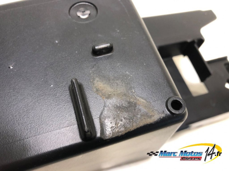 SUPPORT BATTERIE KAWASAKI ER6 N 2007