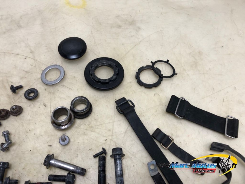 VISSERIE KAWASAKI ER6 N 2007