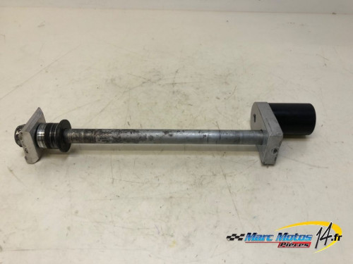 AXE DE ROUE ARRIERE HONDA CB500F A2 ABS 2021