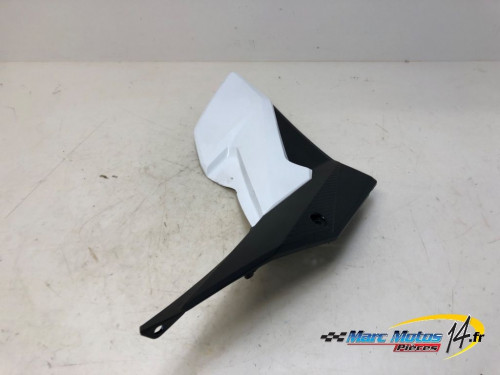 CACHE LATERAL INTERMEDIAIRE DROIT HONDA CB500F A2 ABS 2021