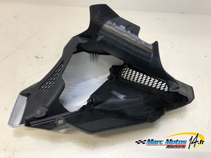 ECOPE DE RADIATEUR GAUCHE HONDA CB500F A2 ABS 2021