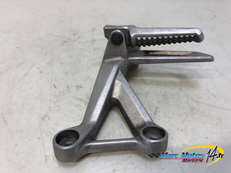 PLATINE ARRIERE DROITE HONDA CB500F A2 ABS 2021