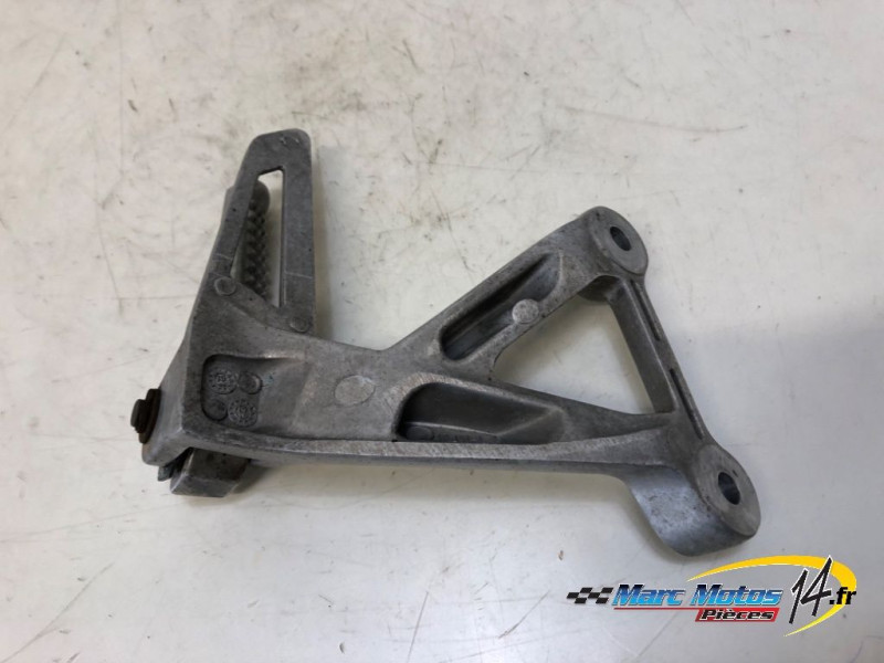 PLATINE ARRIERE GAUCHE HONDA CB500F A2 ABS 2021