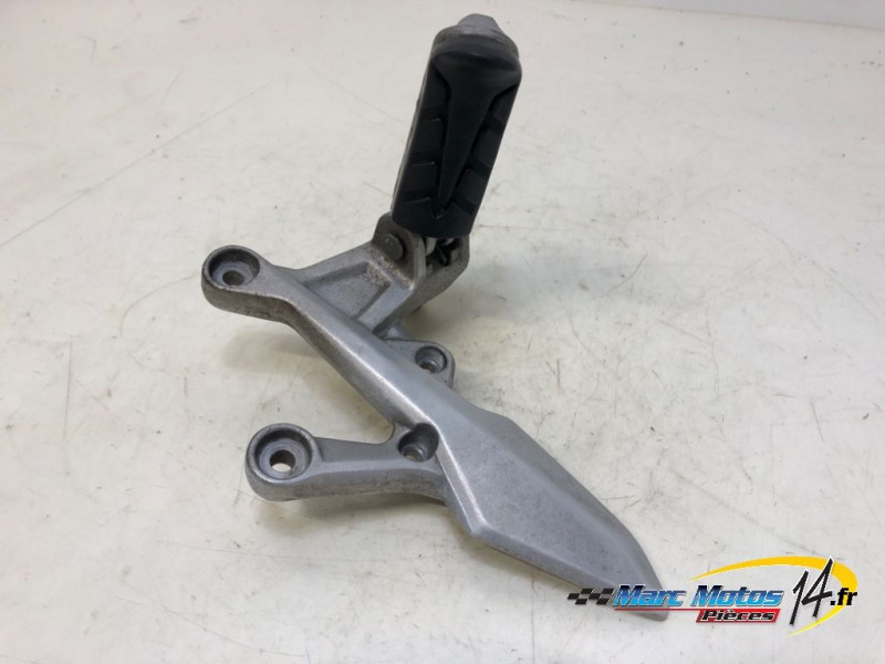 PLATINE AVANT DROITE HONDA CB500F A2 ABS 2021