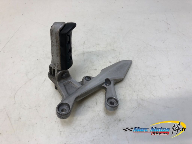 PLATINE AVANT DROITE HONDA CB500F A2 ABS 2021