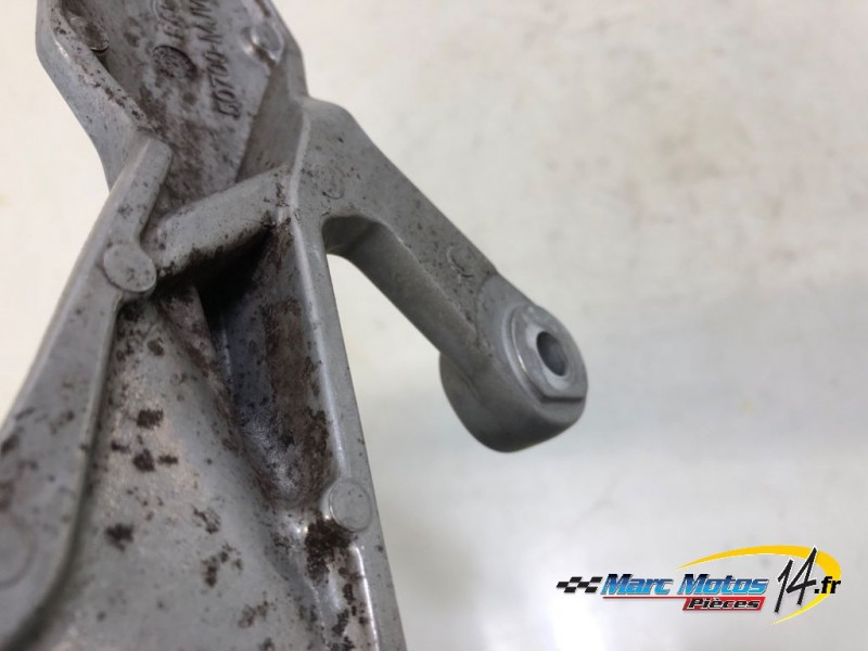 PLATINE AVANT GAUCHE HONDA CB500F A2 ABS 2021