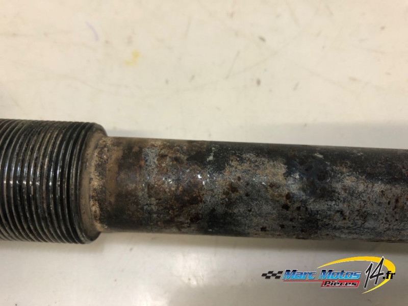 AXE DE BRAS OSCILLANT SUZUKI 1000 TLR 2001