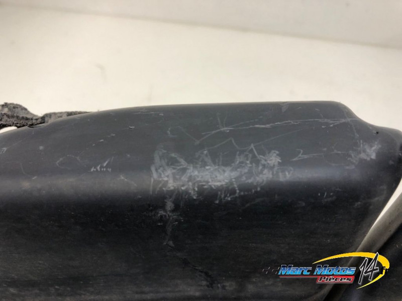 BOITIER DE FILTRE A AIR SUZUKI 1000 TLR 2001