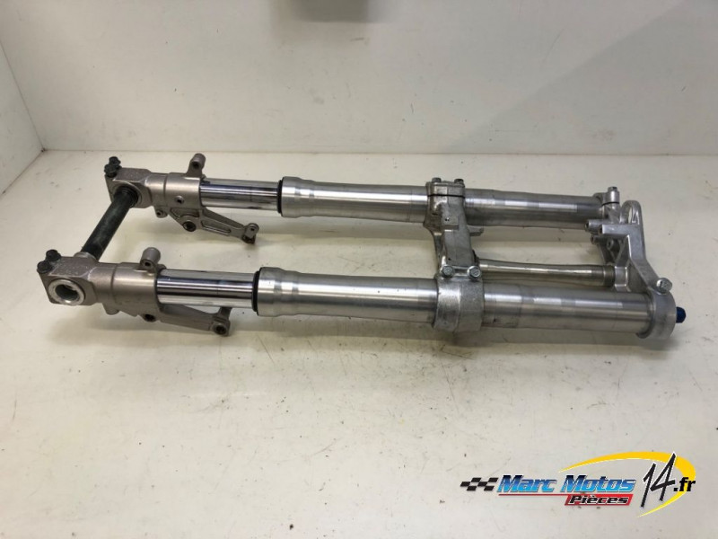 FOURCHE COMPLETE SUZUKI 1000 TLR 2001